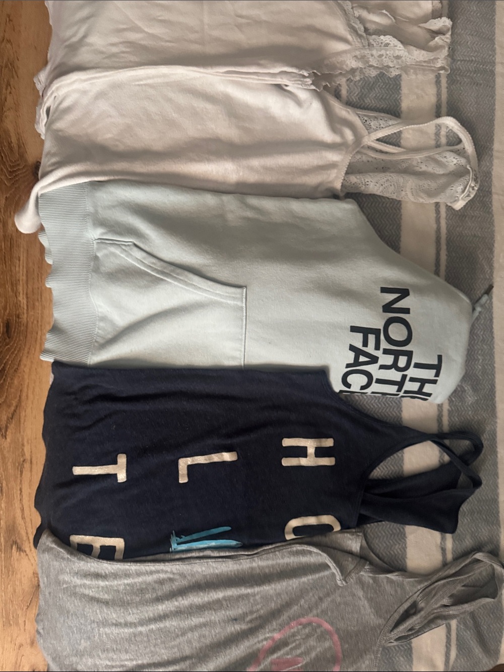 5 women’s tops